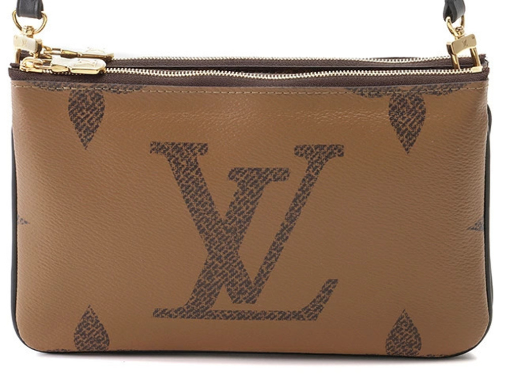 LOUIS VUITTON Pochette Double Zip Monogram Giant Reverse T
